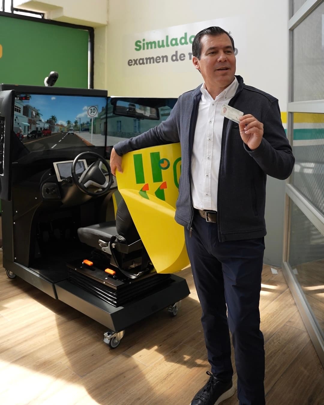 APEX car simulator from Jalisco's licensing program