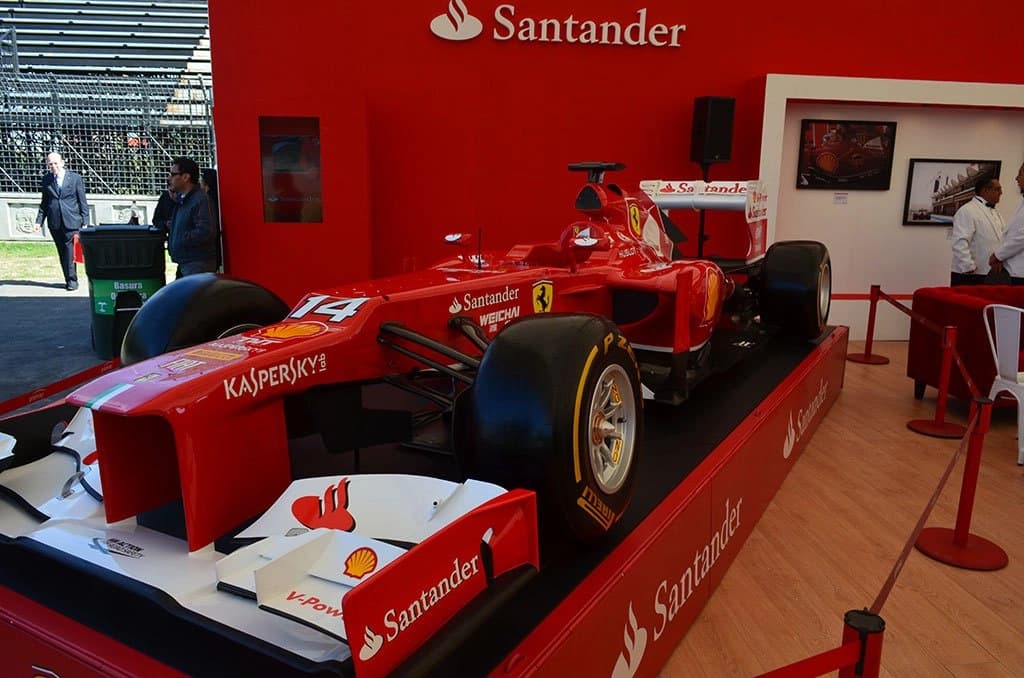 Fernando Alonso at an activation with the APEX simulator