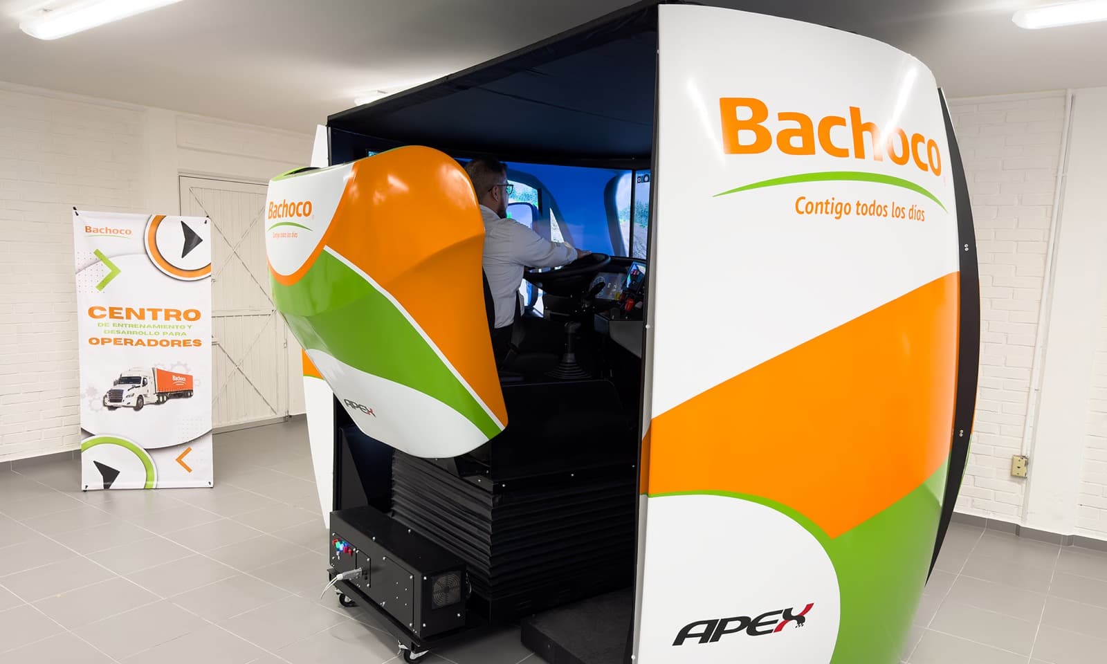 Simulador de transporte APEX para la flota de Bachoco