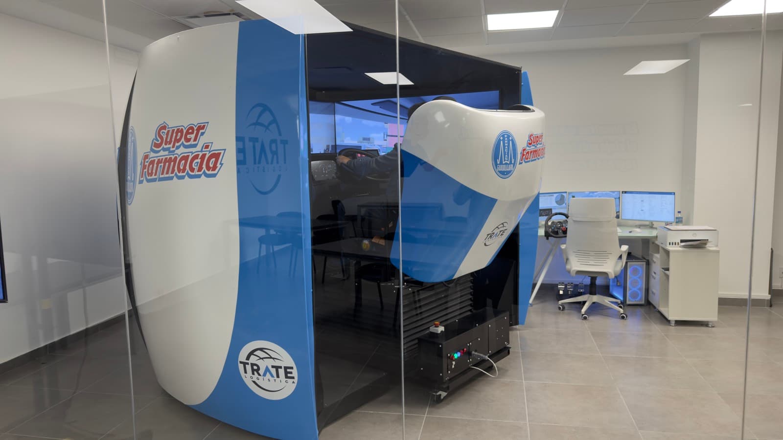 Simulador de transporte APEX para la red de distribución de Farmacias Guadalajara