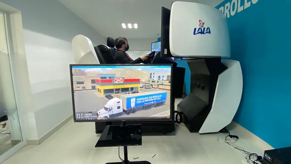 Simulador de transporte APEX para operadores de reparto de Grupo Lala