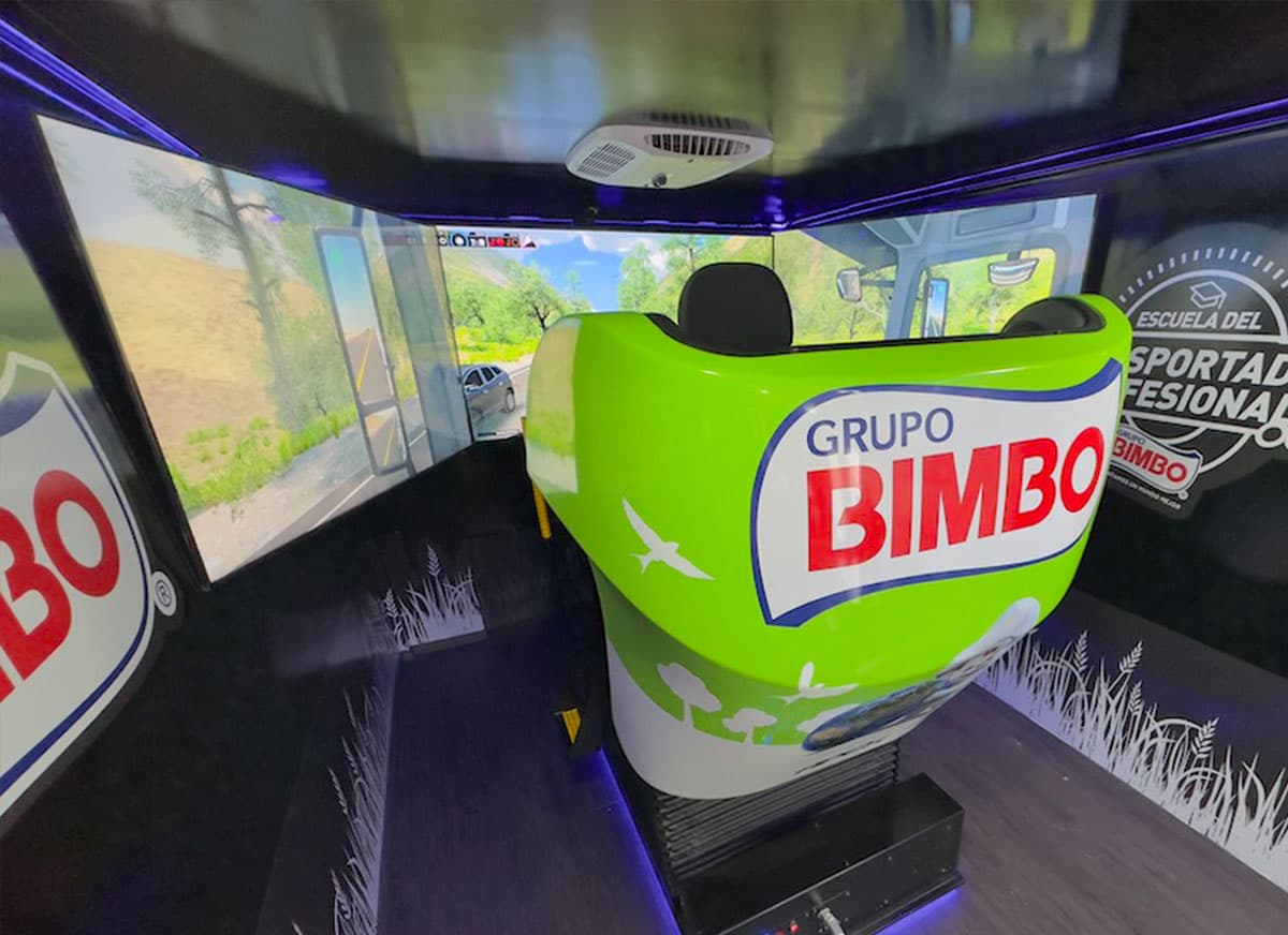 Simulador APEX con branding de Grupo Bimbo para sus operadores