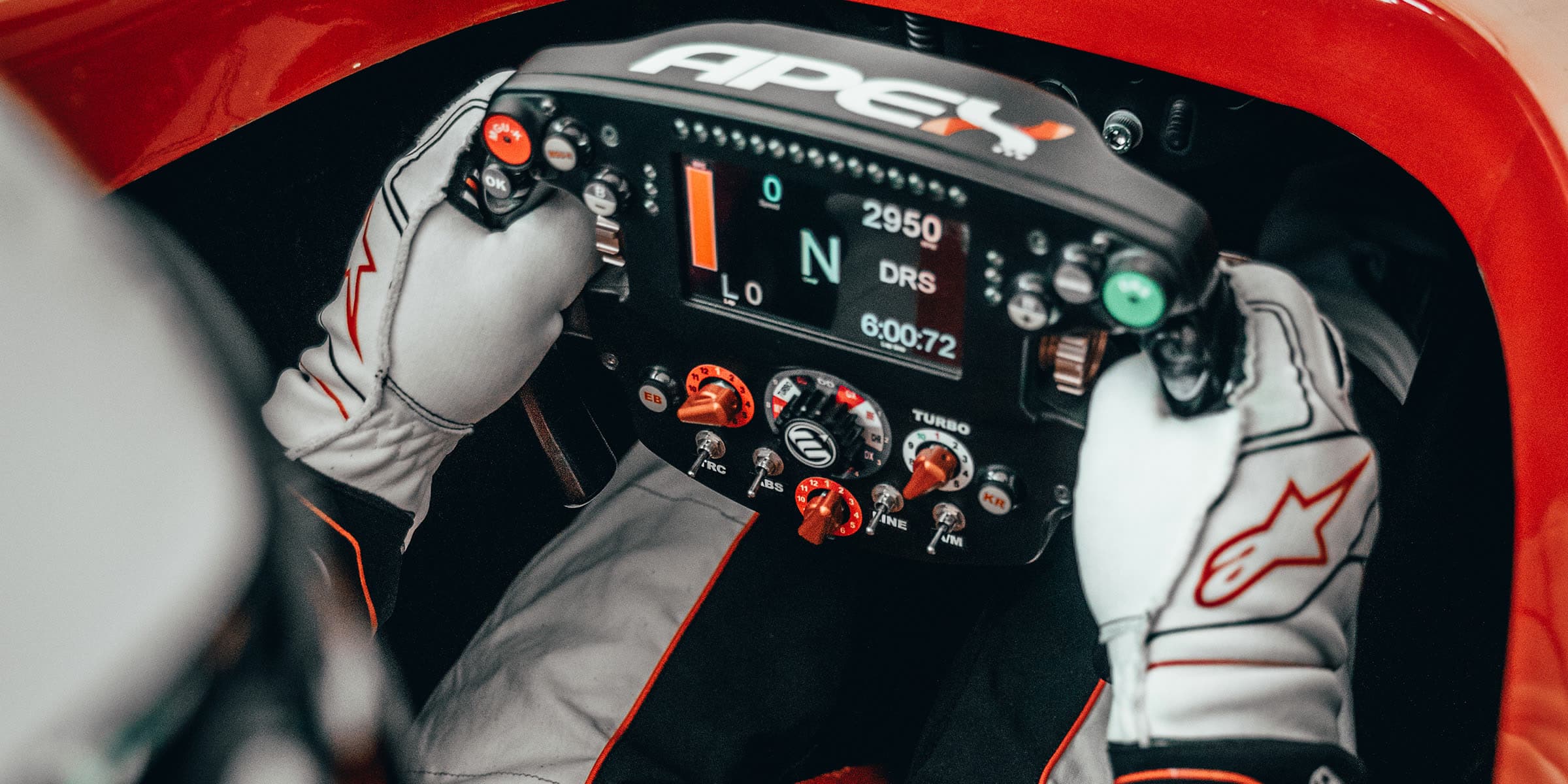 Volante de competencia con LEDs del simulador de Fórmula 1 de APEX